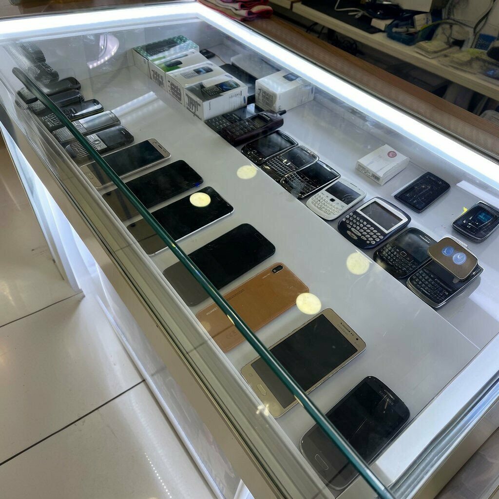 Computer store Kagan Bilgisayar, Istanbul, photo