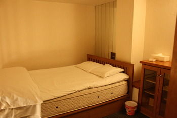 Фото Hotel Muse Osaka - Adults Only