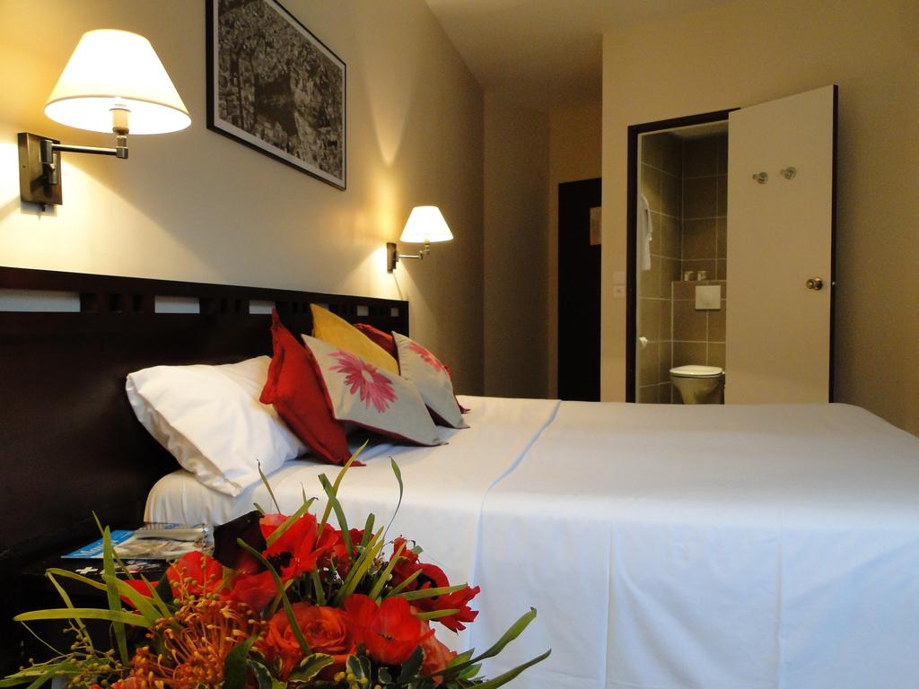 Фото Hôtel Petit Lafayette