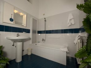 Фото Villa Eur - Parco dei Pini 