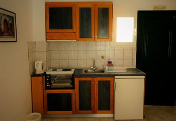 Фото Toni's Guesthouse