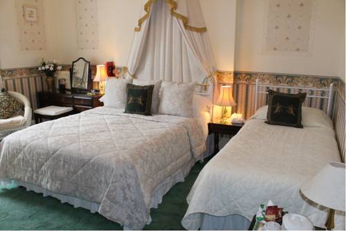 Фото Fleurie House