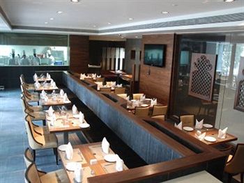 Фото Ramee Grand Hotel and SPA, Pune