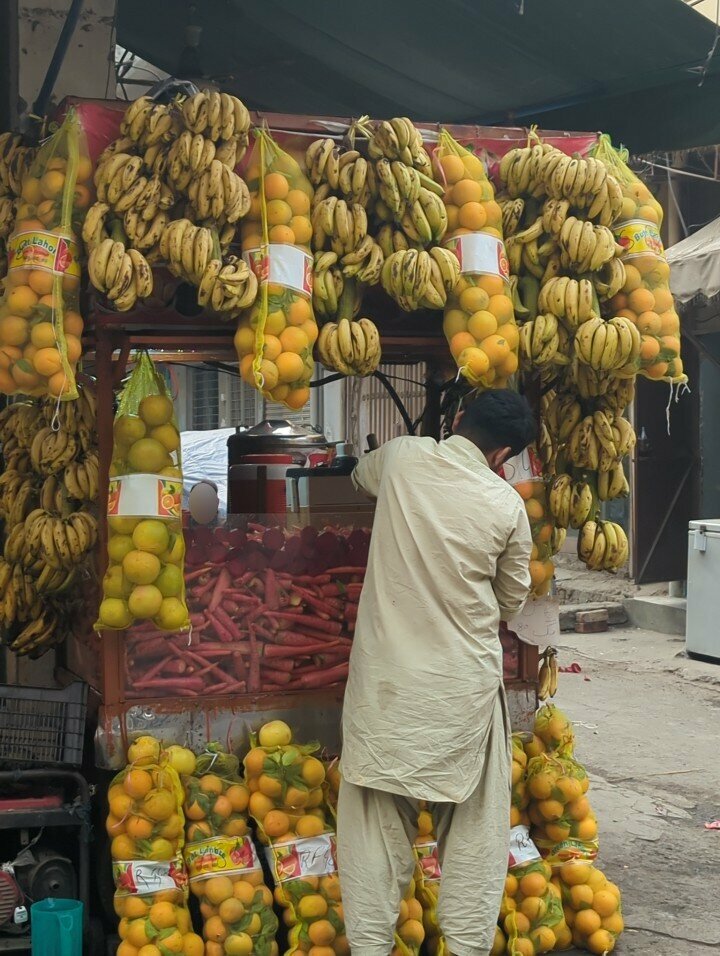 Soft drinks bar Fresh Juice Corner, Lahore, photo