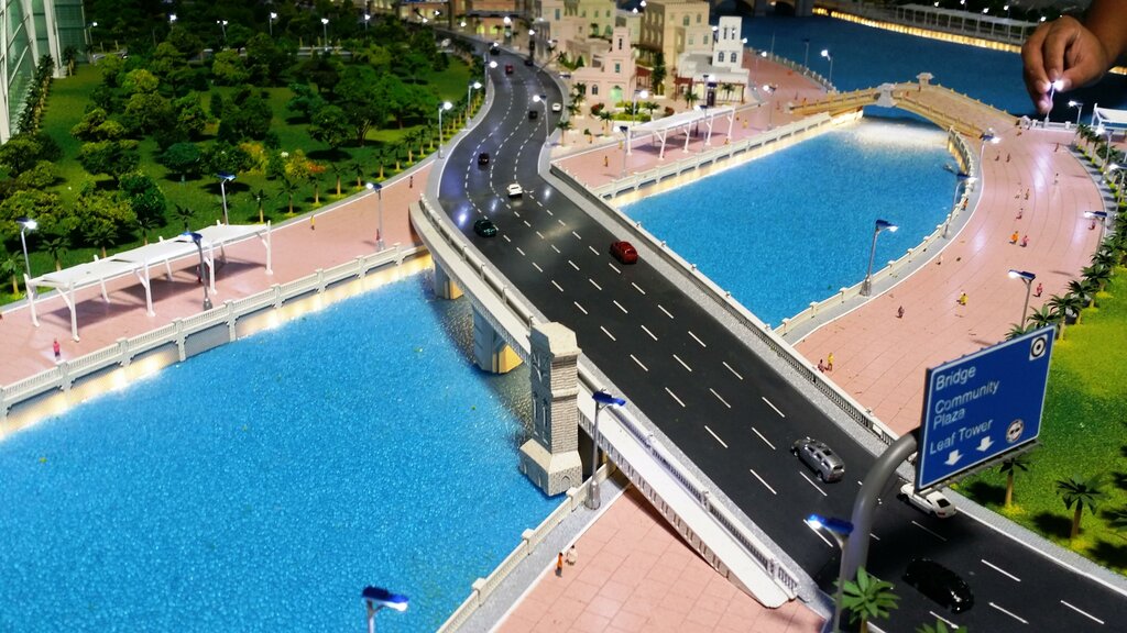 Radio-controlled and building models Al Tallah International, Sharjah, photo