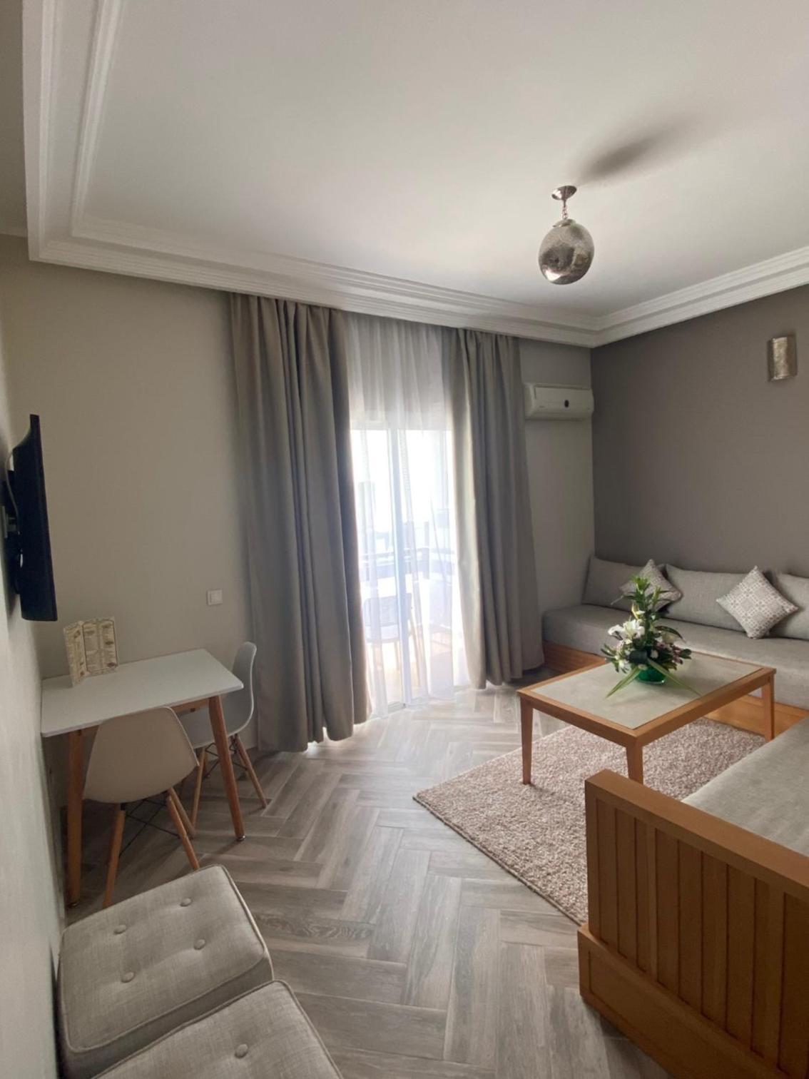 Фото Golden Beach Appart'hotel