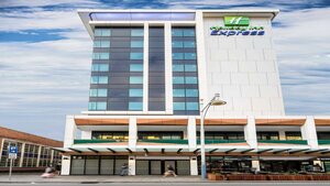 Гостиница Holiday Inn Express Adelaide City Centre, an Ihg Hotel