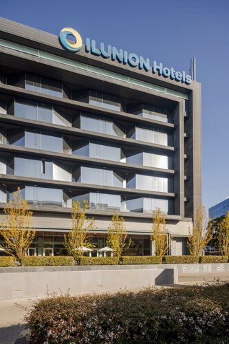 Гостиница Hotel Ilunion Atrium в Мадриде