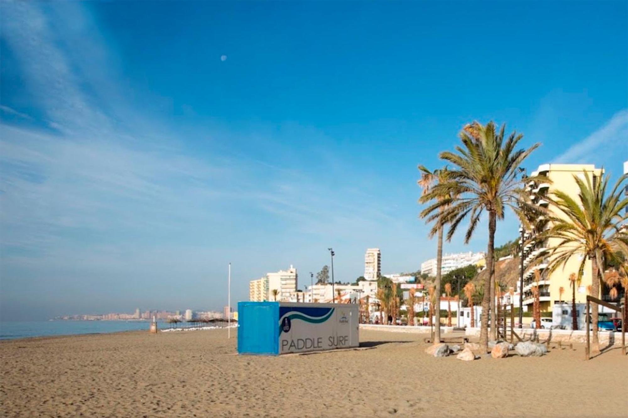 Фото Hotel Pyr Fuengirola