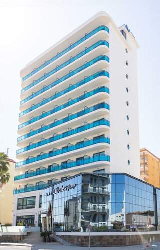 Гостиница Hotel Cibeles Playa в Гандии