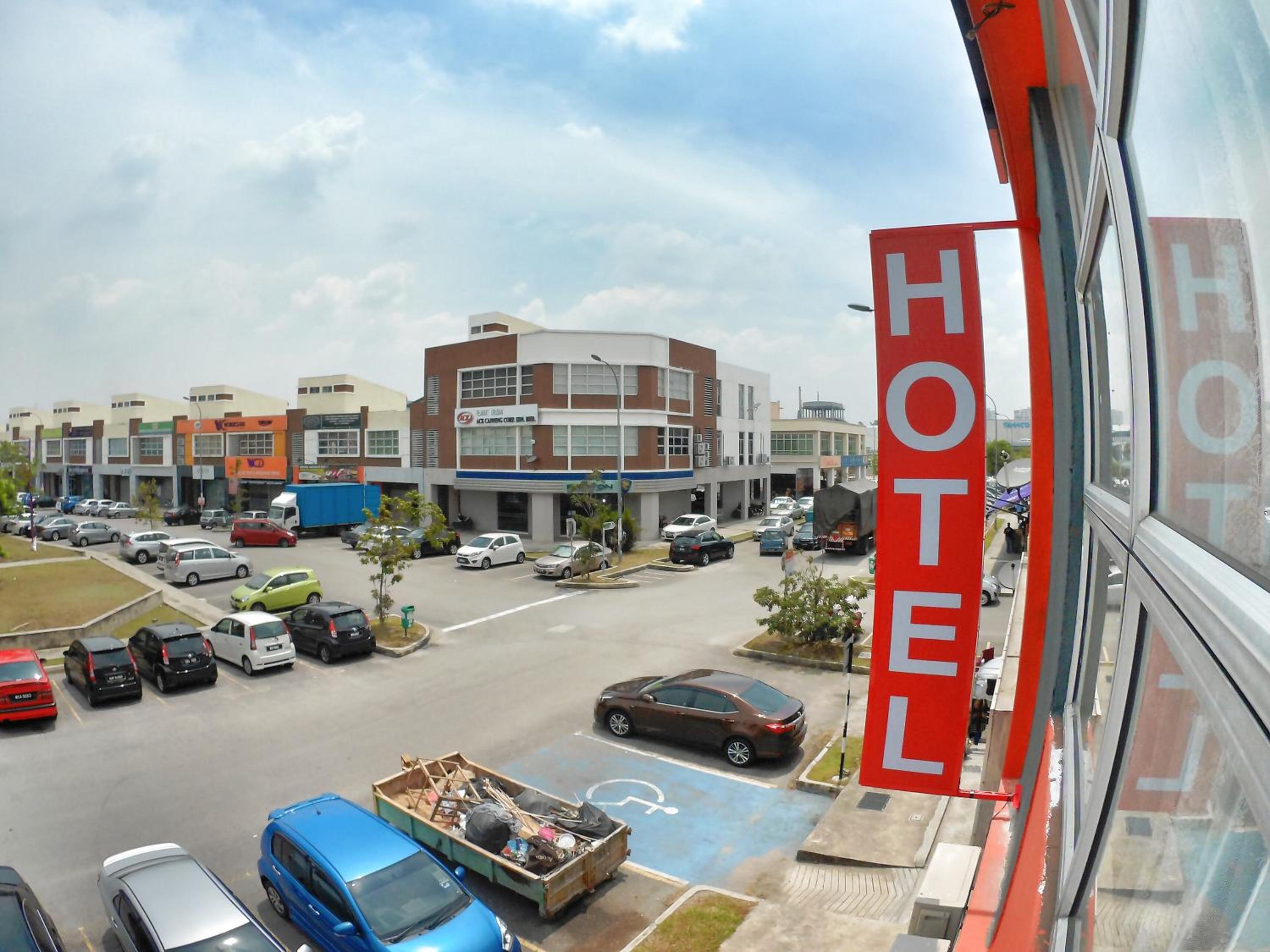 Фото отеля 3