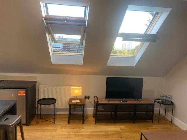 Фото Westciti Caroco Aparthotel