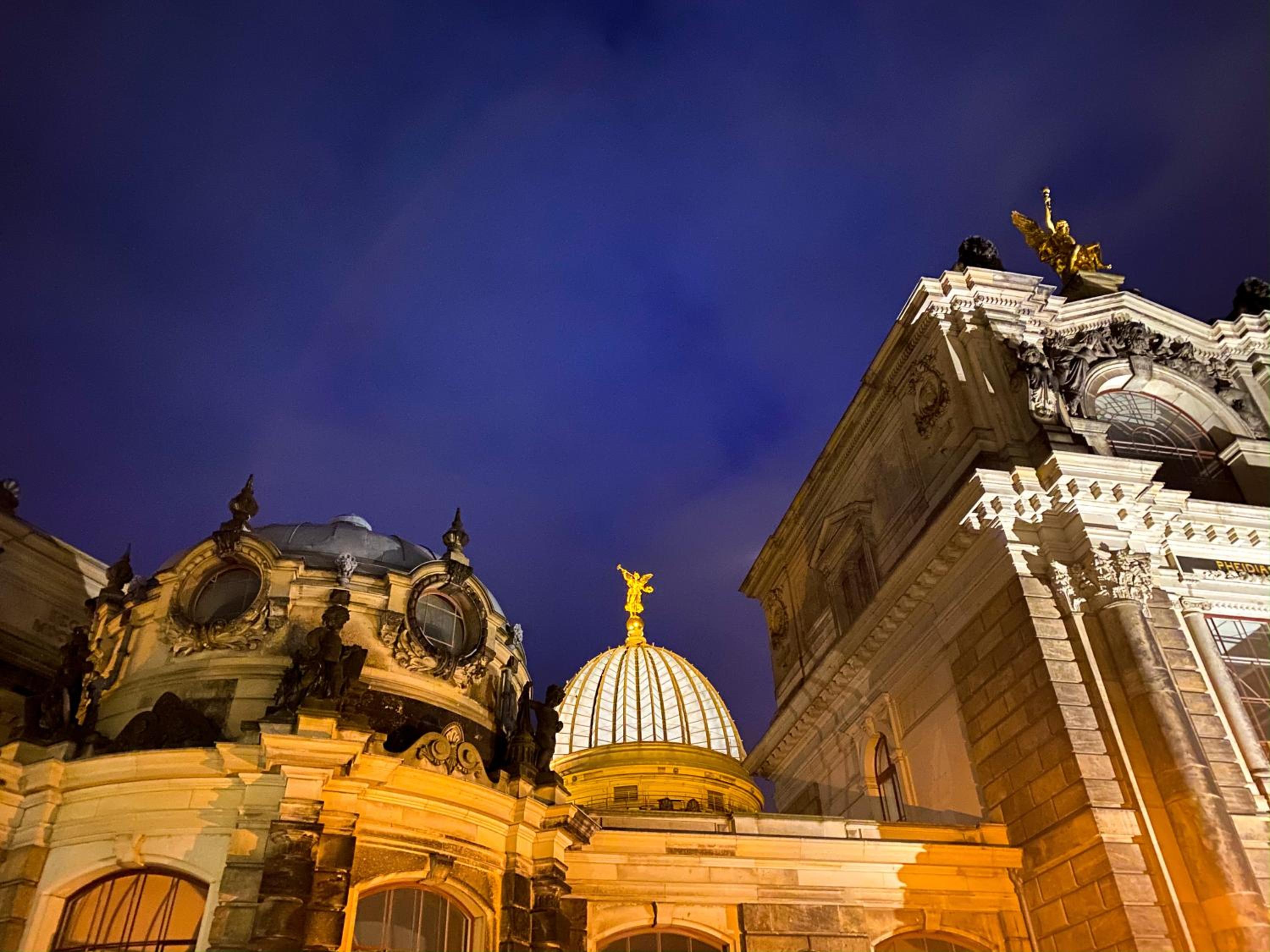 Фото Relais & Châteaux Hotel Bülow Palais