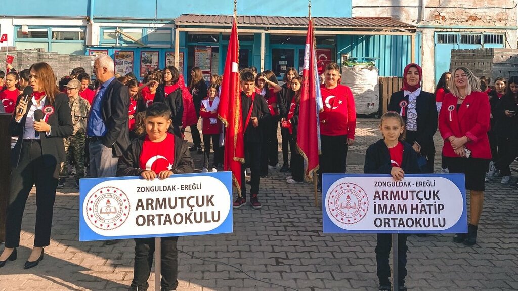 School Armutçuk Imam-Hatip Middle School, Eregli, photo