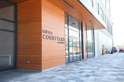 Гостиница Courtyard by Marriott Montreal Brossard
