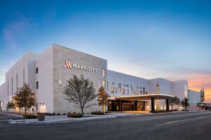 Гостиница Odessa Marriott Hotel & Conference Center