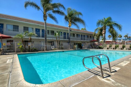 Гостиница Motel 6 Riverside West - Jurupa Valley в Риверсайде