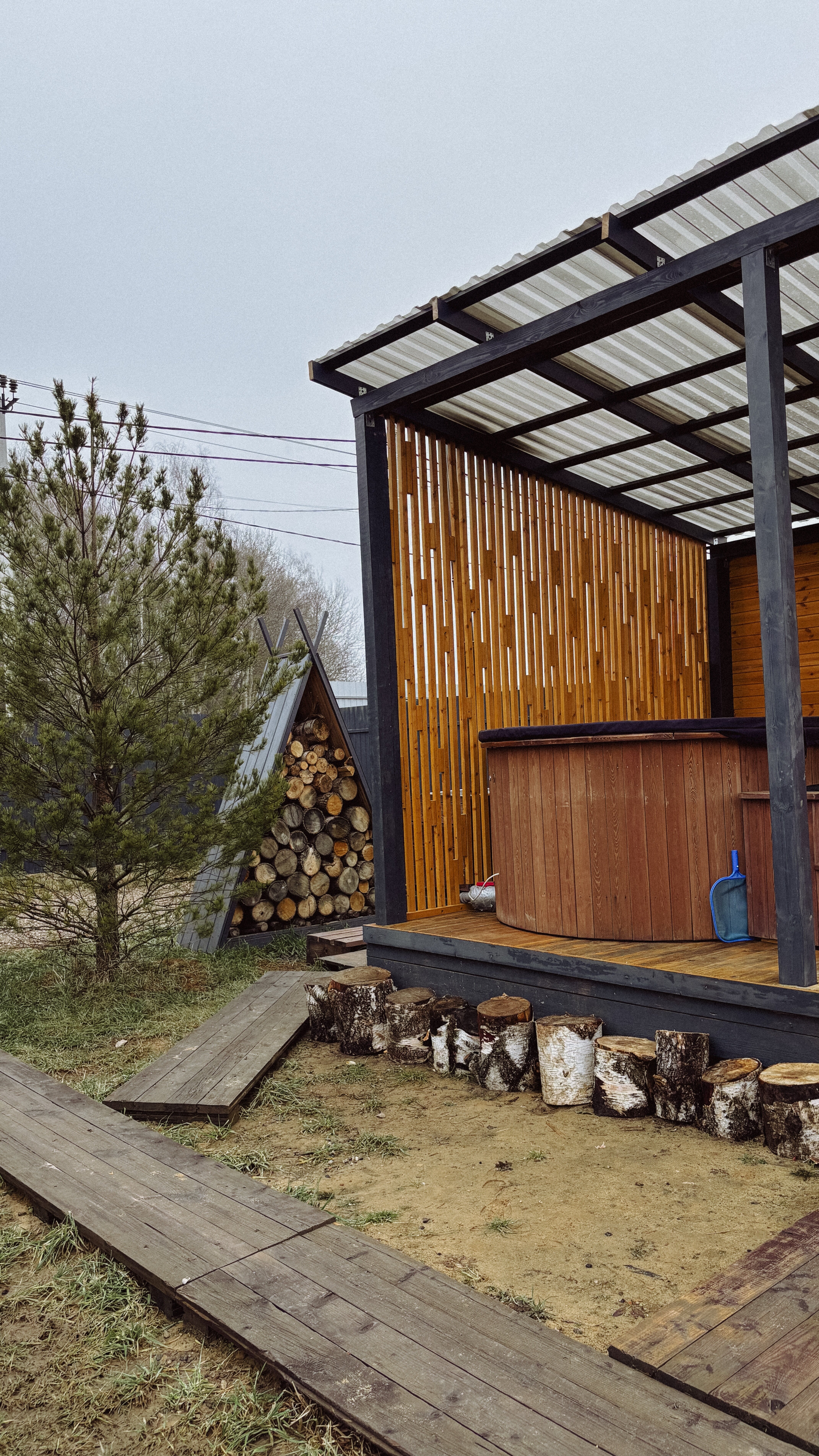 Фото Strawberry Glade