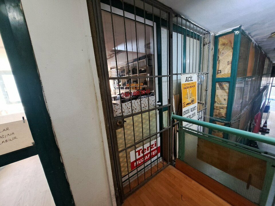 Tailor Tailor Muzaffer, Izmir, photo