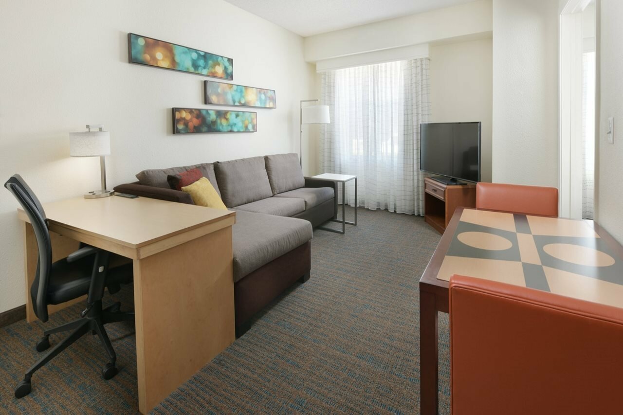 Фото Residence Inn by Marriott Dallas Park Central