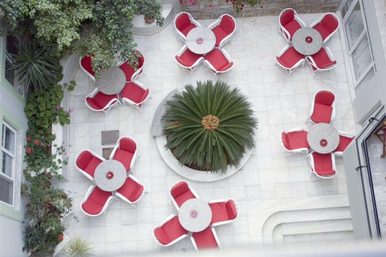 Фото 94345594075