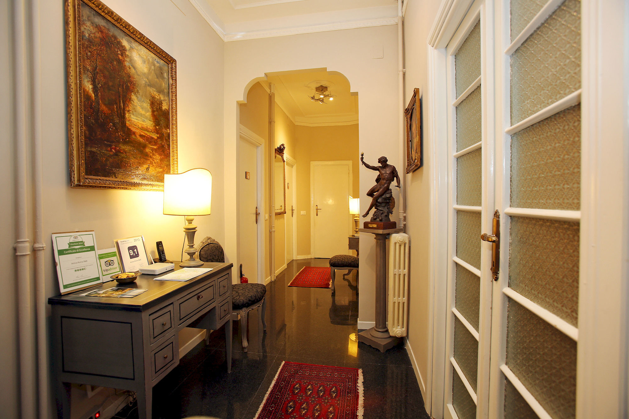 Фото Amica Rome Guest House