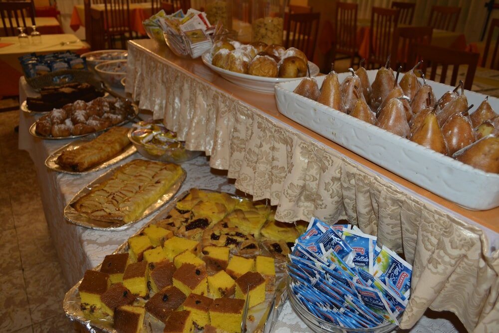 Фото Hotel Corona