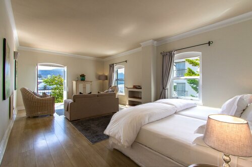 Гостиница Auberge Burgundy Guest House