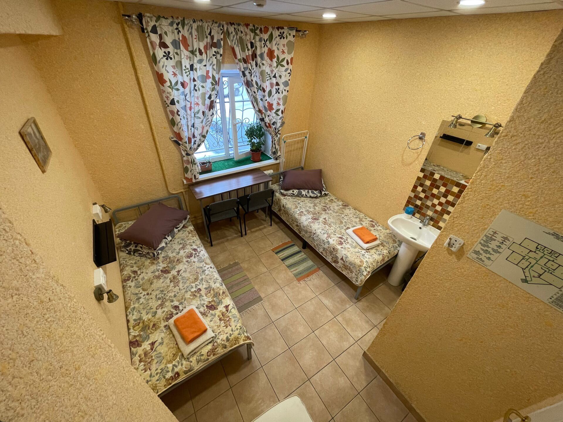 Фото В тапочках