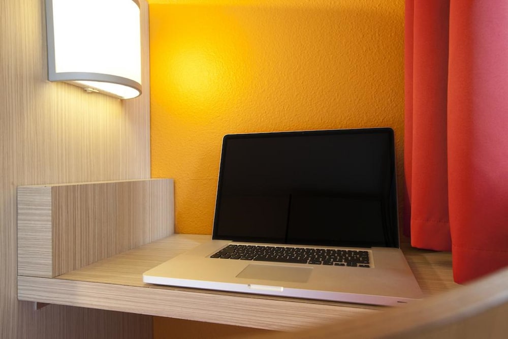 Фото Première Classe Lyon Ouest  Tassin