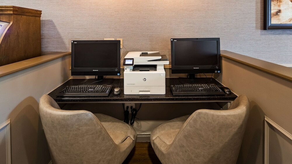 Фото Best Western Savannah Historic District