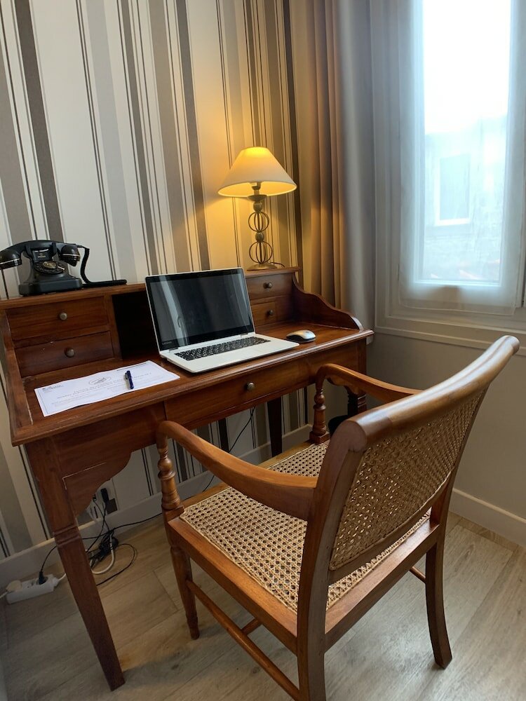 Фото The Originals Boutique, Hôtel Roca-Fortis, Rochefort