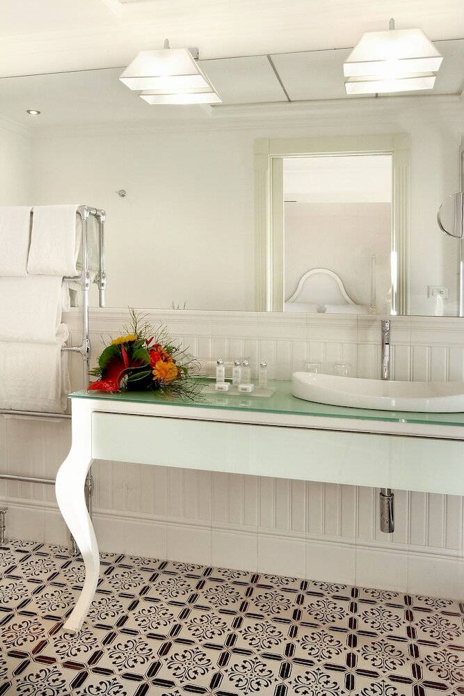 Фото Villa Athena Hotel