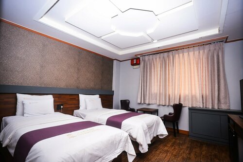 Гостиница Noblesse Hotel в Сеуле