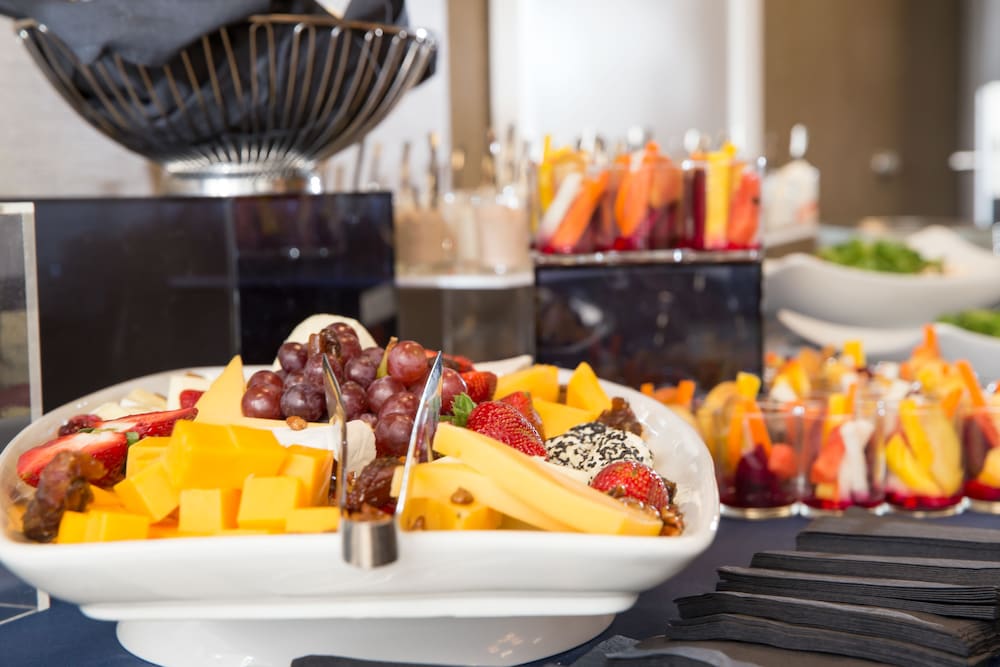 Фото Holiday Inn Express Atlanta Galleria - Ballpark Area, an Ihg Hotel