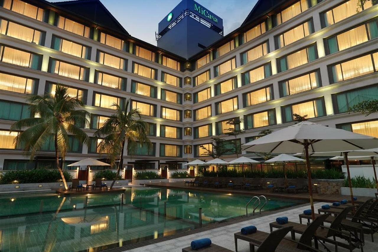 Фото MiCasa All Suite Hotel