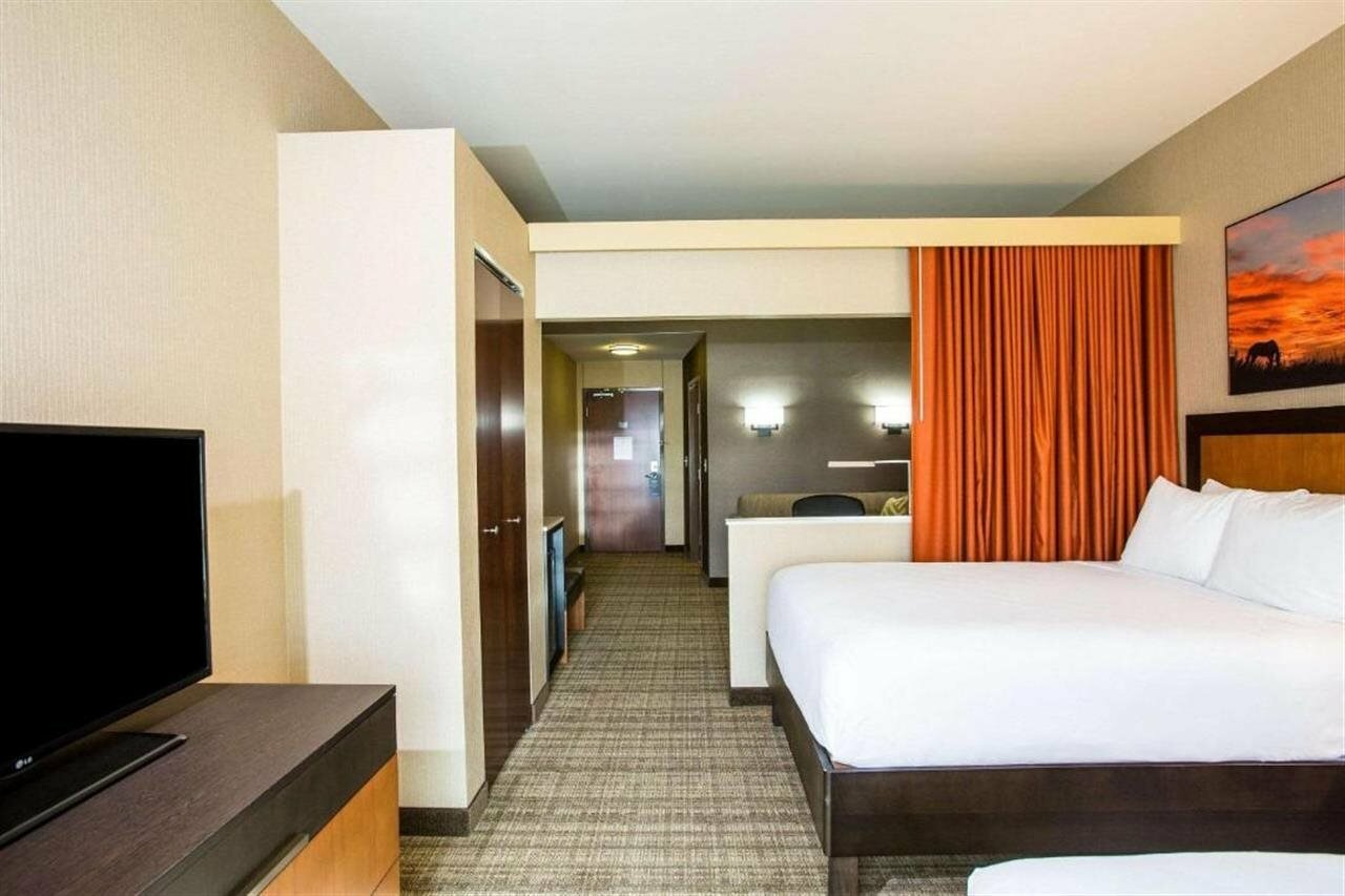 Фото Cambria Hotel Plano Frisco