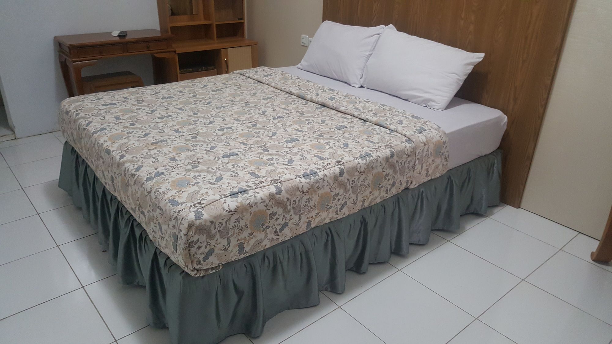 Фото Metro Malioboro Living