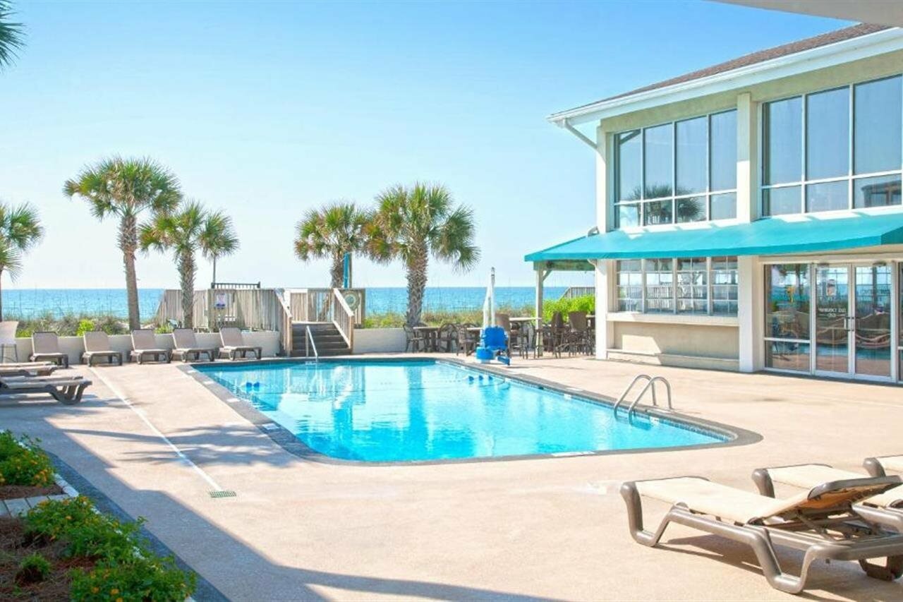 Фото The Oceanfront Litchfield Inn