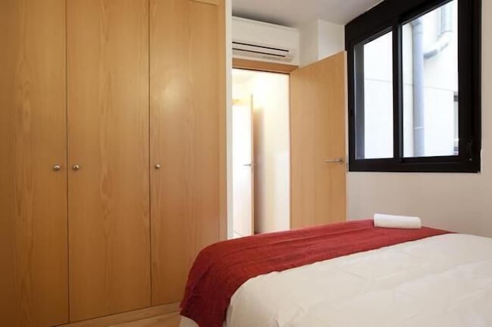 Фото Park Guell Apartments