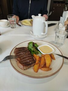 City Grill (Mirabad District, Shahrisabz Street, 23), restaurant