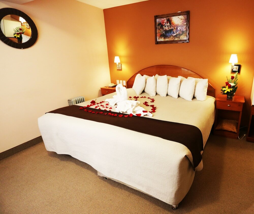 Фото Sol Plaza Hotel