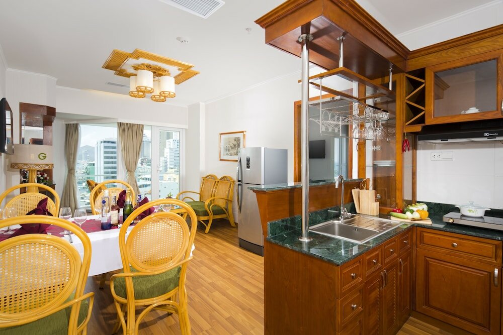 Фото Green World