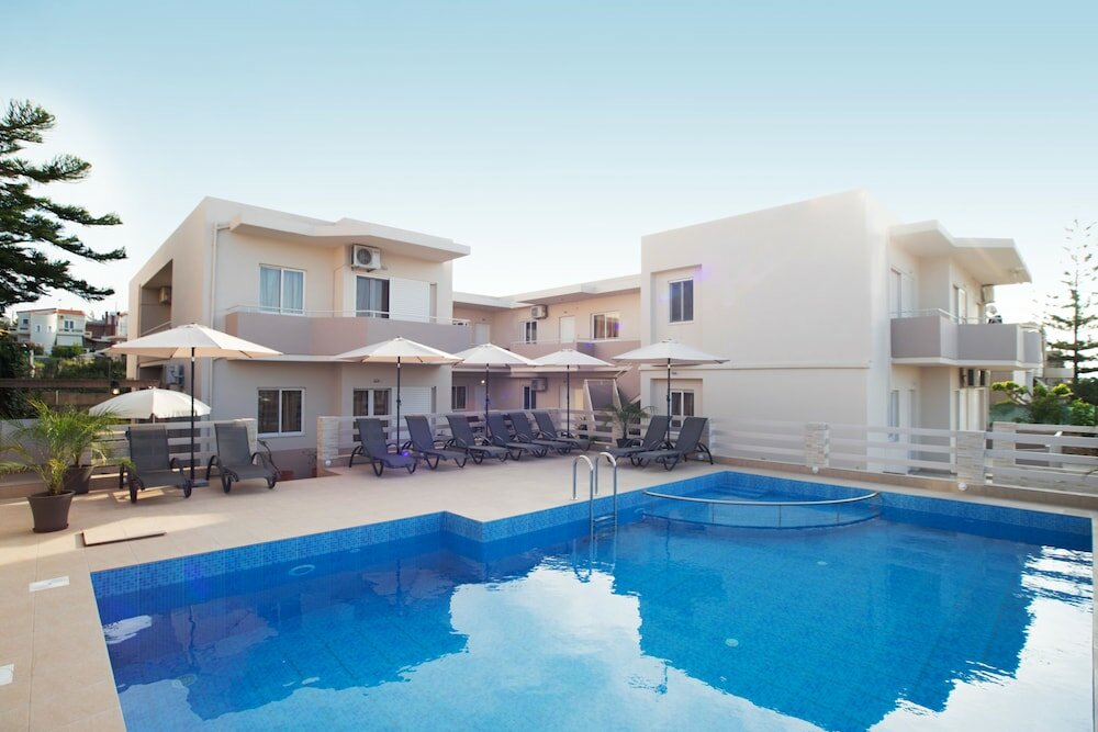 Фото Naiades Luxury Apartments