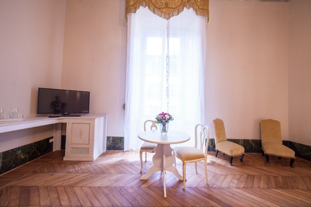 Фото Palazzo D'Oltrarno - Residenza D'Epoca