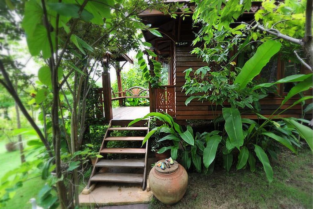 Фото Baan Suan Rojjana