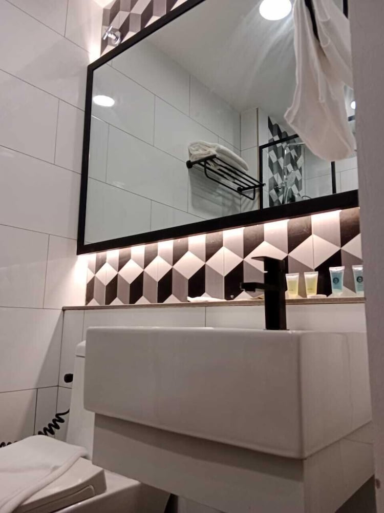 Фото Zone Hotel Ipoh