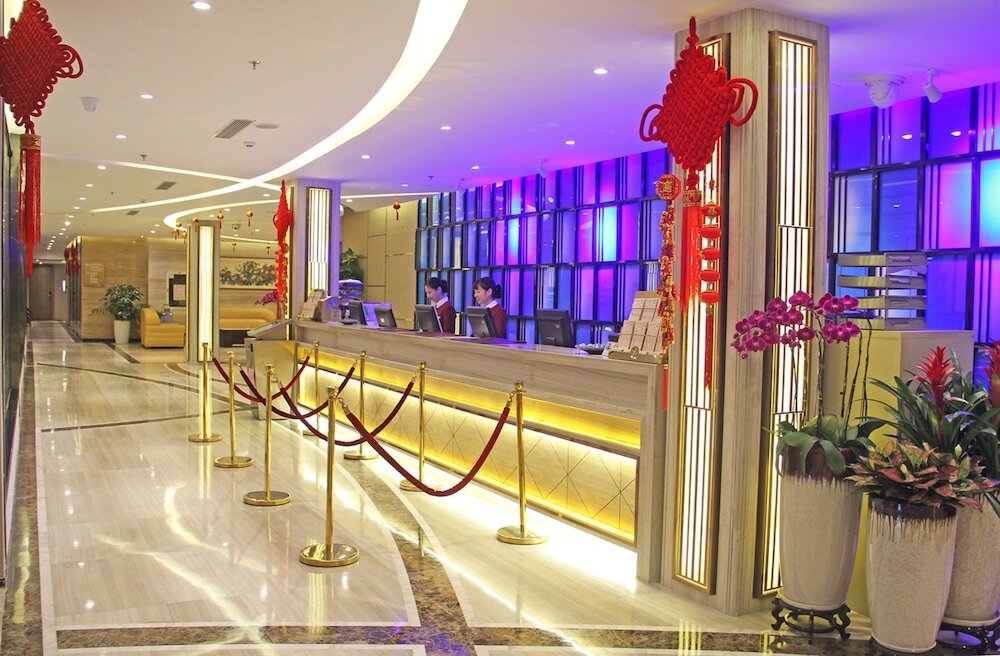 Фото Golden Central Hotel Shenzhen