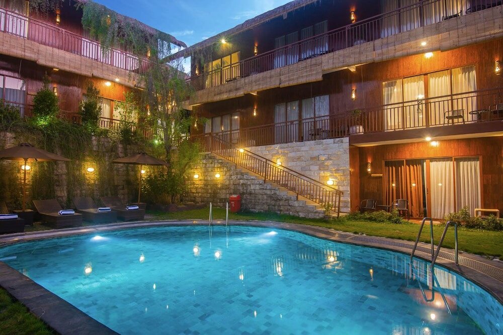 Фото отеля 1