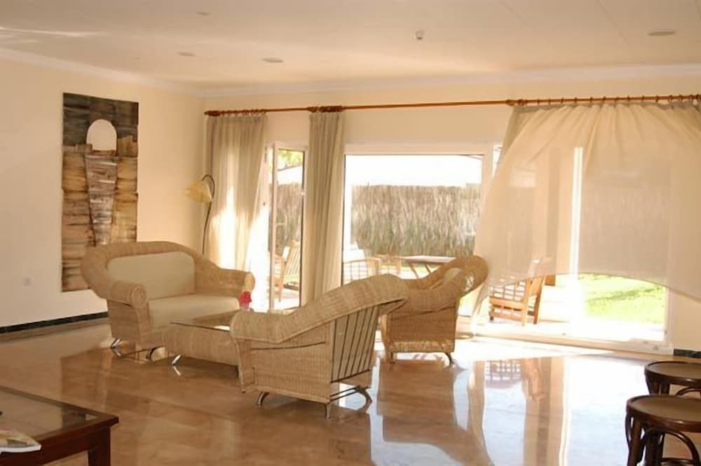 Фото La Luna Blanca